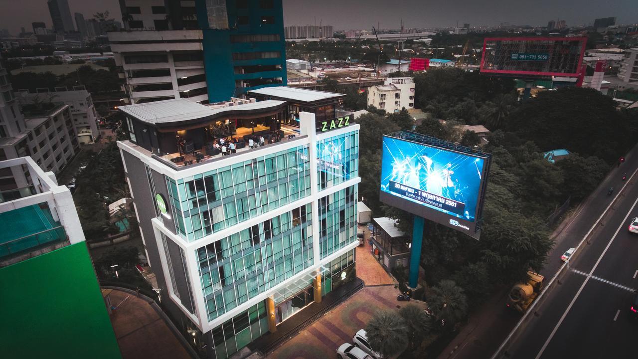 Zazz Urban Bangkok Hotel Exterior foto